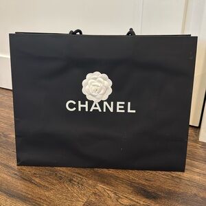 CHANEL MEDIUM SHOPPING BAG WITH ROSE AND RIBBON